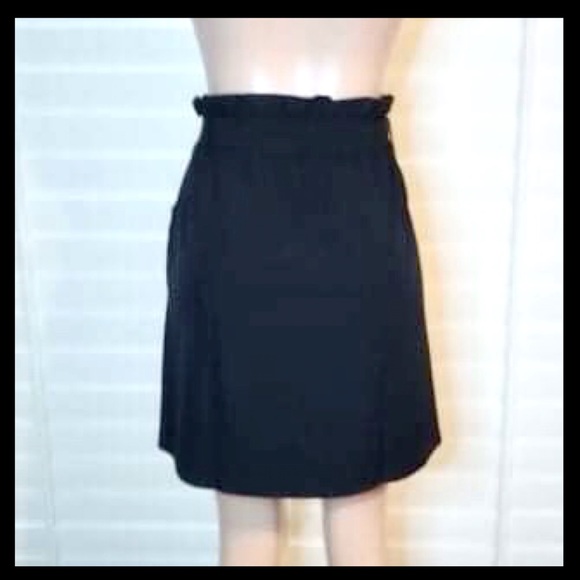 Mondetta High Waisted Cargo Skirt Black - Picture 11 of 13